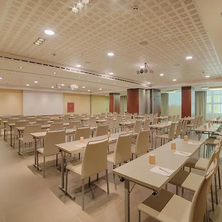 Hotel Nh Collection Centro 4*