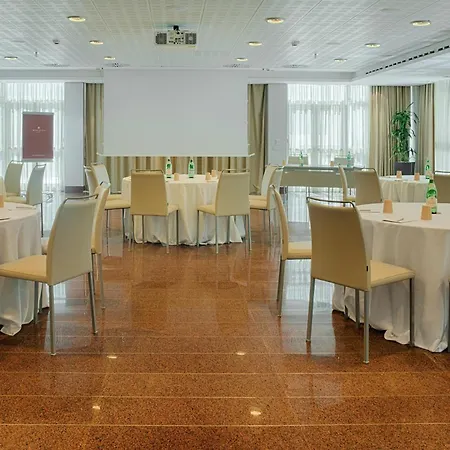 Nh Collection Centro מלון רומא