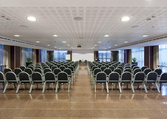 Nh Collection Centro Отель 4*