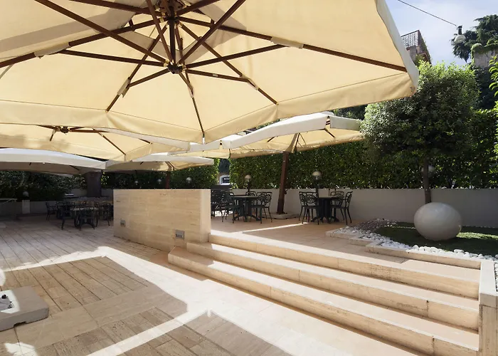 Nh Collection Centro Отель 4*