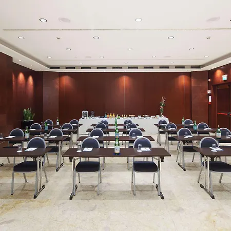 Nh Collection Centro Hotel 4*