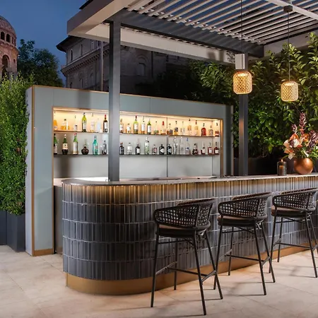 Nh Collection Centro 4*